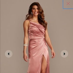 GALINA SIGNATURE

charmeuse draped one-shoulder bridesmaid dress